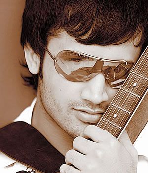 Zeeshan Pervez loves Atif's Performaces