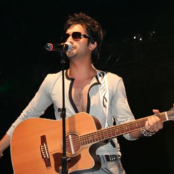 Atif Aslam and â€˜Guns and Rosesâ€™ join hands