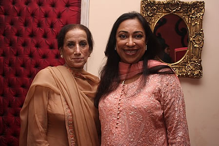 NAILA MAQBOOL WITH HER AUNT