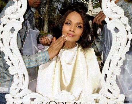 Pakistani Model Aamina Shiekh at Lâ€™orÃ©al 2011 Collection