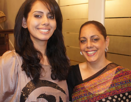 Red Carpet of Sonar Jewels "Mughal Collection"