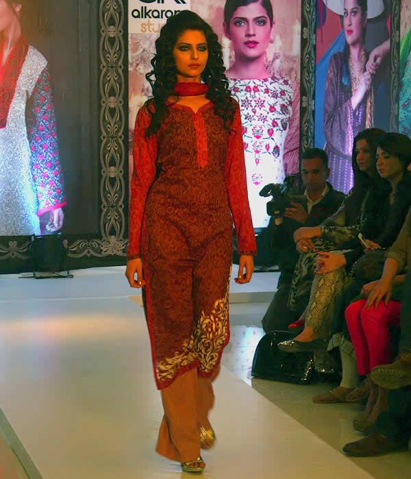 Launch of Lawn Collection 2013 by Alkaram Studio