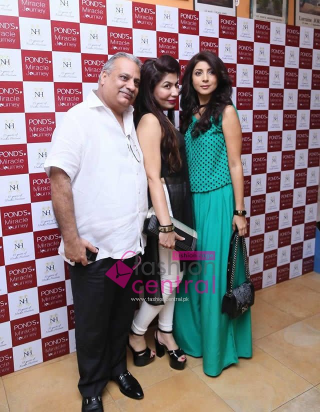 Nadia Hussain 15 year celebration in Fashion Karachi Event Pics