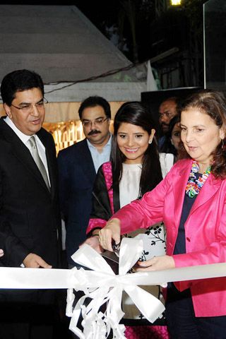 Nine West Kicks Off with A Colorful Fashion Presentation in Lahore