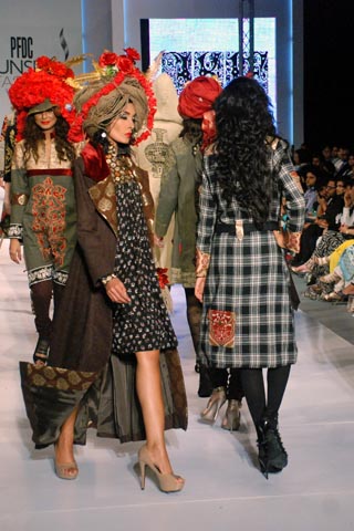 Akif Mahmood Collection at PFDC Sunsilk Fashion Week 2011 Lahore