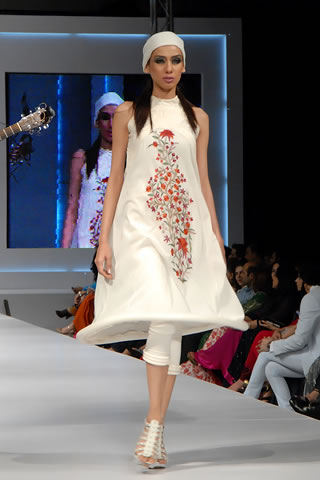 PFDC Sunsilk Fashion Week Lahore 2011