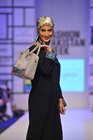 Tapu Javeri at Fashion Pakistan Week 2012 Day 4, Fashion Pakistan Week 2012