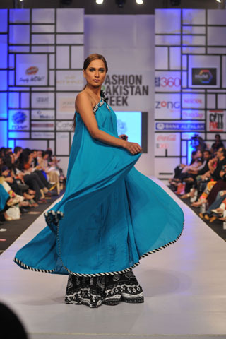 Umar Sayeed at Fashion Pakistan Week 2012 Day 2