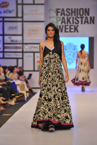 Umar Sayeed at Fashion Pakistan Week 2012 Day 2