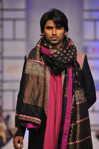 Umar Sayeed at Fashion Pakistan Week 2012 Day 2