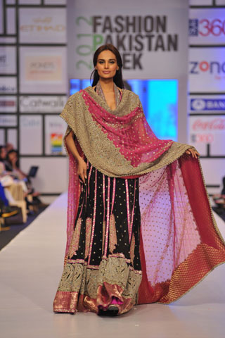 Umar Sayeed at Fashion Pakistan Week 2012 Day 2