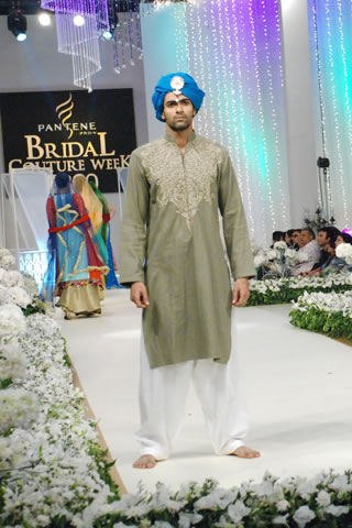 Fahad Hussayn Collection Pantene Bridal Couture Week 2011 Day 1