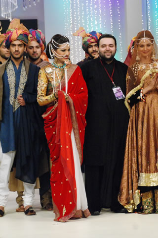 Fahad Hussayn Day 1 Collection Pantene Bridal Couture Week 2011