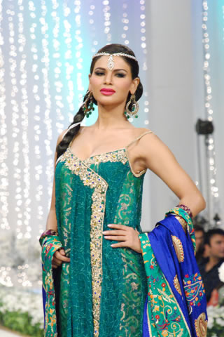 Gulzeb Asif Collection - Pantene Bridal Couture Week 2011 - Day 1