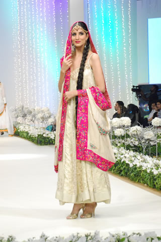 Pantene Bridal Couture Week 2011 - Gulzeb Asif Collection at Day 1