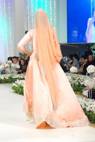 Pantene Bridal Couture Week 2011 - Gulzeb Asif Collection at Day 1