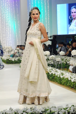 Day 1 Collection - Gulzeb Asif - Pantene Bridal Couture Week