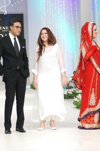 Day 1 Collection - Gulzeb Asif - Pantene Bridal Couture Week 2011