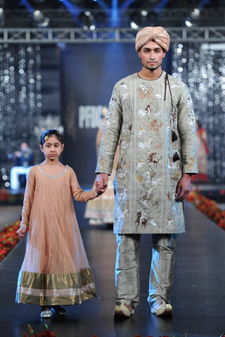 Nida Azwer Collection at PFDC L'Oreal Paris Bridal Week 2011