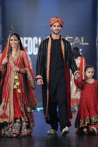 Nida Azwer Collection - PFDC L'Oreal Bridal Week 2011