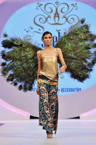 Shehla's Collection at Veet Beauty Celebration 2011, Pakistani Designer Shehla