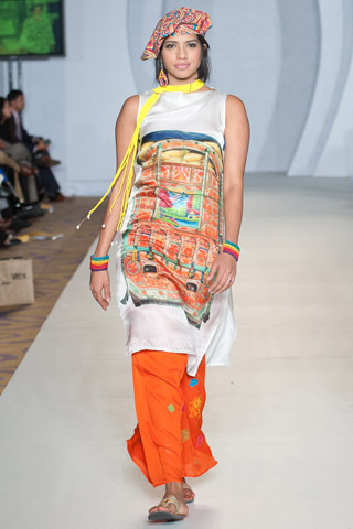 Maheen Khan Collection at PFW 3 London 2012